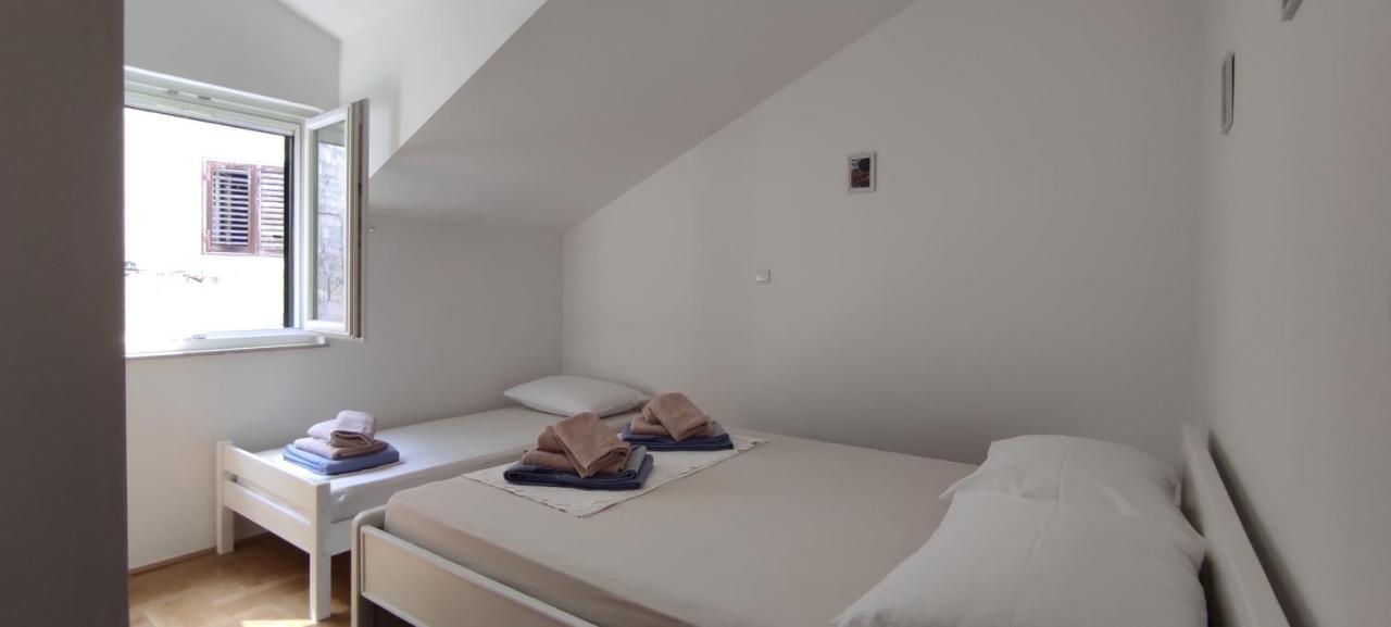 Luxury City Centre Apartment With Stunning View Omis Luaran gambar