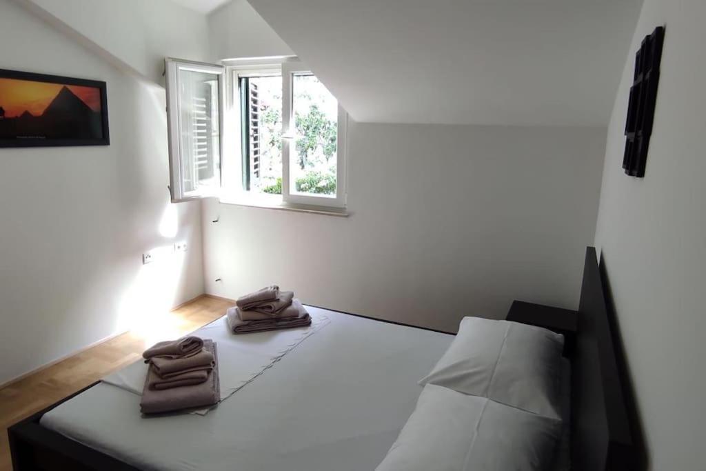 Luxury City Centre Apartment With Stunning View Omis Luaran gambar