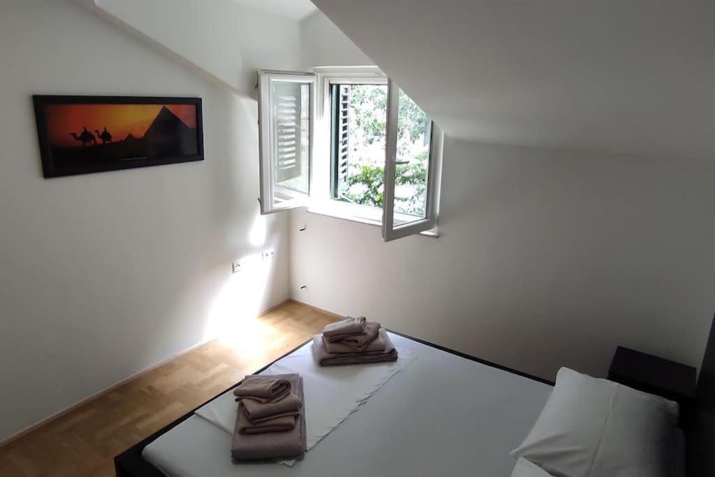 Luxury City Centre Apartment With Stunning View Omis Luaran gambar